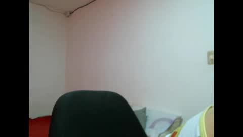 laura gomez online show from February 17, 2025, 4:37 pm