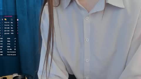 Snapshot of lalajecks chatting on November 14, 2025, 8:13 am Julia online show from November 14, 2025, 8:13 am