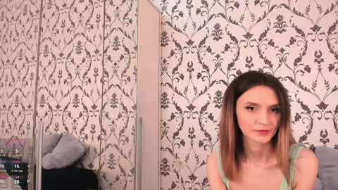 Julia online show from May 20, 2026, 7:14 am