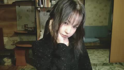 Snapshot of lalallalalaaa chatting on December 14, 2025, 2:00 pm lalallalalaaa online show from December 14, 2025, 2:00 pm