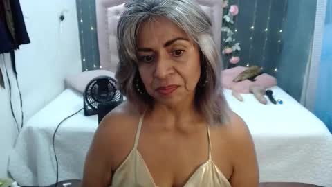 lalisha online show from February 15, 2025, 6:44 pm