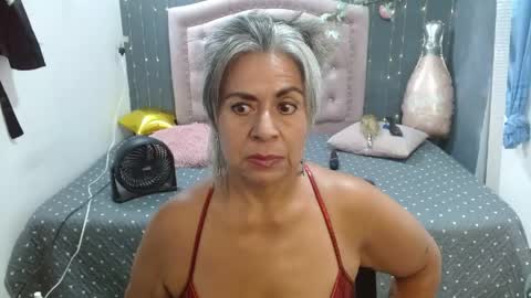 Snapshot of lalisha_96 chatting on April 16, 2026, 12:55 am lalisha online show from April 16, 2026, 12:55 am