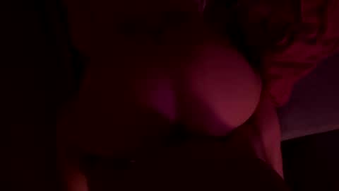 Snapshot of lalo112233vaz chatting on September 21, 2025, 12:18 pm lalo112233vaz online show from September 21, 2025, 12:18 pm