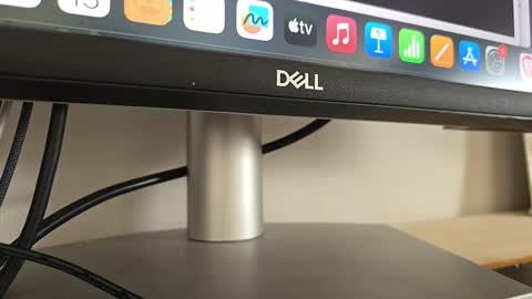 Snapshot of lalunaceleste chatting on January 15, 2026, 12:32 pm Luna online show from January 15, 2026, 12:32 pm