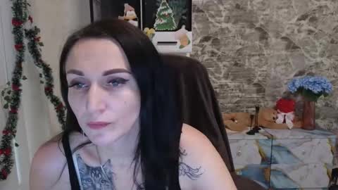 Lalya online show from December 21, 2025, 11:28 am