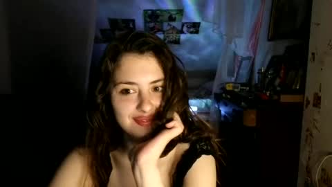 Snapshot of lama111111mama chatting on June 12, 2026, 8:52 pm I work 5PM to 9 PM EST New York online show from June 12, 2026, 8:52 pm