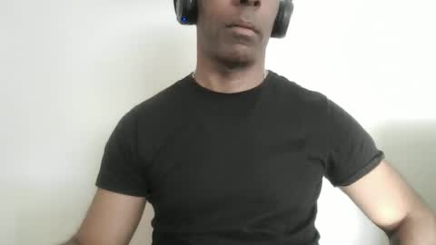 Snapshot of lamanta72hot chatting on June 18, 2026, 2:21 pm lamanta72hot online show from June 18, 2026, 2:21 pm