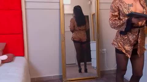 LanaBanner online show from November 1, 2025, 9:00 am