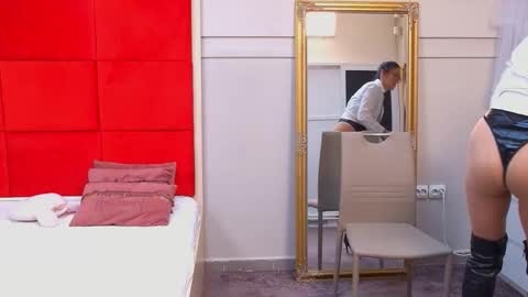 LanaBanner online show from February 4, 2026, 6:52 am