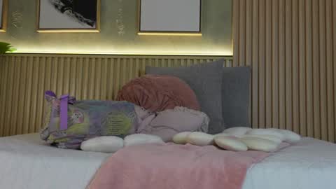 Snapshot of lana_lann chatting on July 14, 2026, 4:06 am lana_lann online show from July 14, 2026, 4:06 am