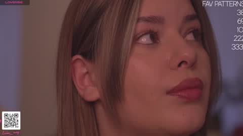 Snapshot of lana_rosy chatting on January 18, 2025, 7:07 am Alana online show from January 18, 2025, 7:07 am