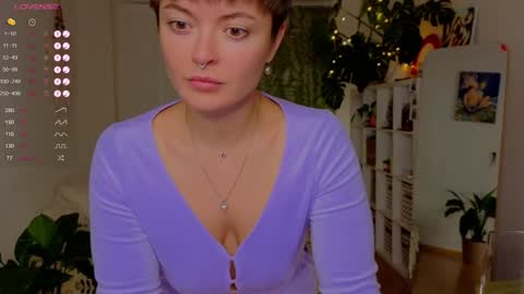 Snapshot of lana_sky chatting on October 26, 2025, 5:41 pm Lana online show from October 26, 2025, 5:41 pm