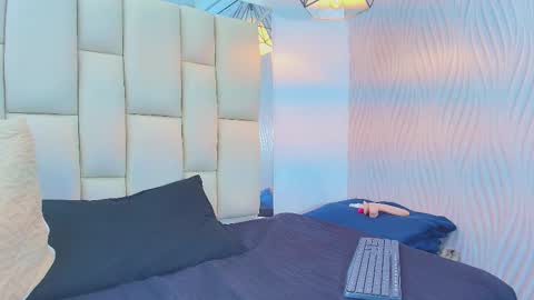 Snapshot of lana_sliim chatting on February 19, 2026, 12:12 pm Vanessa online show from February 19, 2026, 12:12 pm