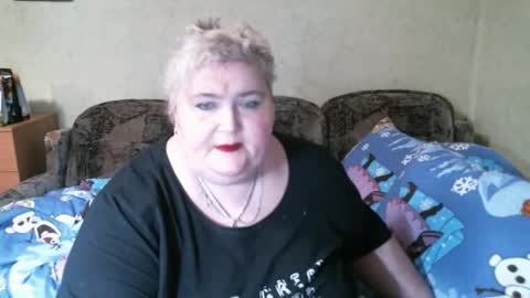 Snapshot of lanacat555 chatting on February 10, 2025, 6:24 pm lanacat555 online show from February 10, 2025, 6:24 pm