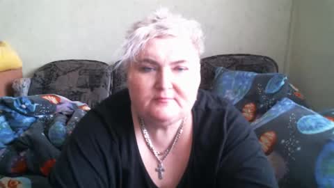 Snapshot of lanacat555 chatting on February 25, 2025, 10:26 am lanacat555 online show from February 25, 2025, 10:26 am