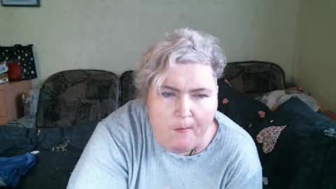 Snapshot of lanacat555 chatting on November 9, 2025, 12:25 pm lanacat555 online show from November 9, 2025, 12:25 pm