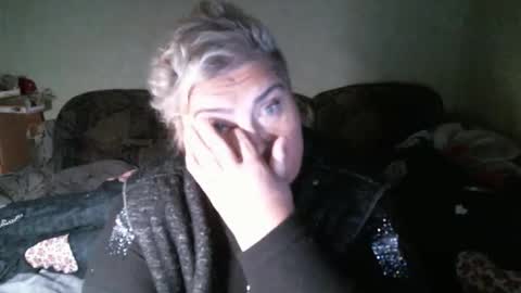 Snapshot of lanacat555 chatting on December 14, 2025, 10:58 pm lanacat555 online show from December 14, 2025, 10:58 pm