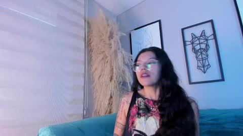 Lana online show from February 10, 2026, 12:09 pm