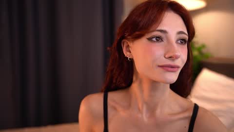 Snapshot of lanais_milana chatting on January 25, 2025, 5:40 pm Lauretta online show from January 25, 2025, 5:40 pm