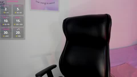 LanaJones online show from April 13, 2026, 1:16 pm