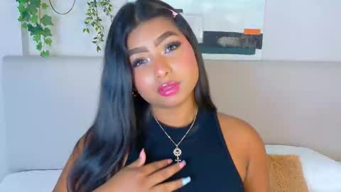 Snapshot of lanarozz chatting on November 1, 2025, 9:28 pm Lana online show from November 1, 2025, 9:28 pm