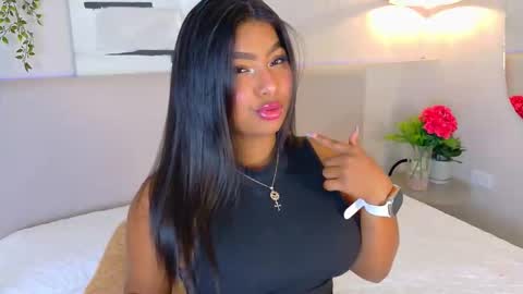 Snapshot of lanarozz chatting on November 5, 2025, 7:36 pm Lana online show from November 5, 2025, 7:36 pm