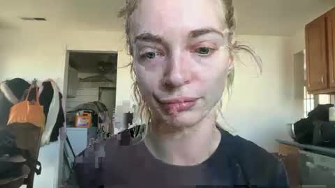 lanasharapovaxxx online show from February 27, 2026, 5:02 pm