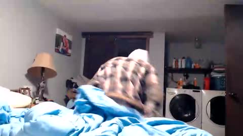 Lance online show from March 18, 2026, 11:08 pm