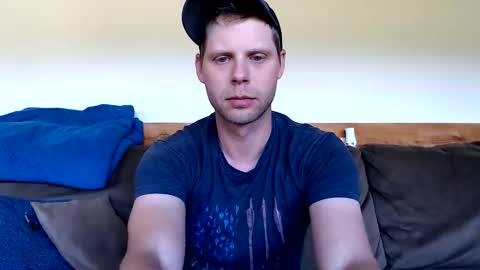 Snapshot of lancehardin chatting on June 2, 2026, 11:07 pm Lance online show from June 2, 2026, 11:07 pm