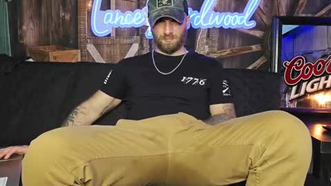 Snapshot of lancehardwood222 chatting on February 20, 2025, 1:46 am LANCE online show from February 20, 2025, 1:46 am