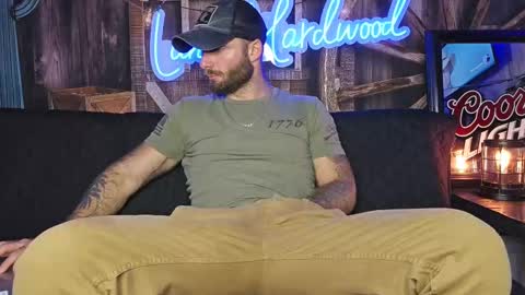 Snapshot of lancehardwood222 chatting on September 17, 2025, 12:01 am LANCE online show from September 17, 2025, 12:01 am