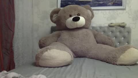 langoria online show from February 14, 2026, 12:07 am