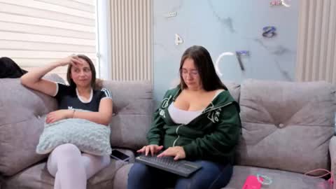 Snapshot of lanna_as chatting on May 4, 2026, 3:19 pm lanna_as online show from May 4, 2026, 3:19 pm