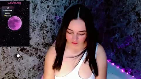 Snapshot of lanna_belle28 chatting on February 12, 2026, 1:39 pm Lanna online show from February 12, 2026, 1:39 pm