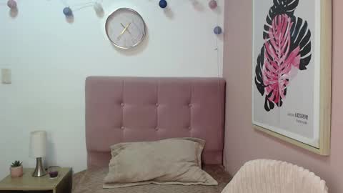 Lanna online show from January 19, 2026, 12:53 pm