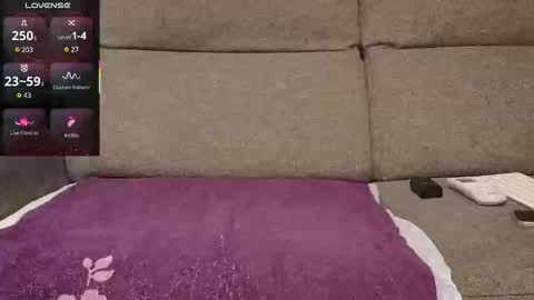 Snapshot of lapetitefrenchie83 chatting on November 20, 2025, 10:59 am lapetitefrenchie83 online show from November 20, 2025, 10:59 am