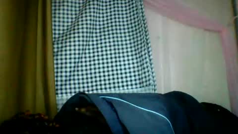 Snapshot of lara_belle chatting on July 3, 2026, 3:46 am lara_belle online show from July 3, 2026, 3:46 am