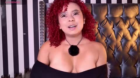 lara_curly online show from March 27, 2026, 10:48 am
