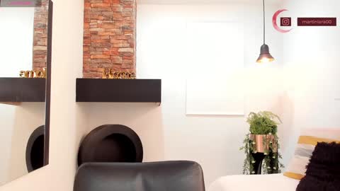      700  200   online show from January 29, 2025, 12:02 pm