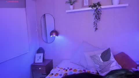 Snapshot of laraa_rouss_ chatting on November 28, 2025, 3:42 am laraa rouss online show from November 28, 2025, 3:42 am