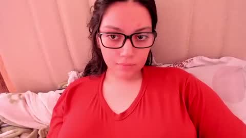 Snapshot of laracamille chatting on May 9, 2026, 2:44 pm lara online show from May 9, 2026, 2:44 pm