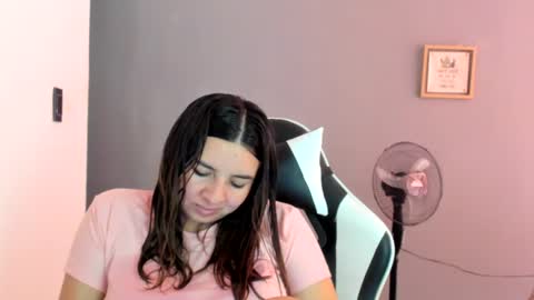 Lara online show from July 9, 2026, 7:07 pm