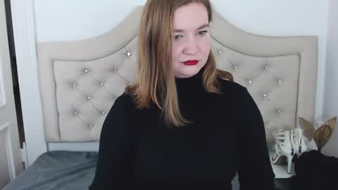 LaraFlirt online show from January 16, 2025, 8:36 pm