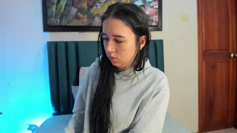  Lara Gold  online show from February 23, 2026, 12:24 pm