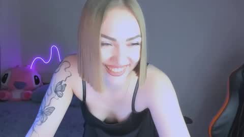 LaraKrein lk online show from November 23, 2025, 3:45 pm