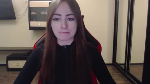 Laralianna online show from January 6, 2025, 10:37 pm