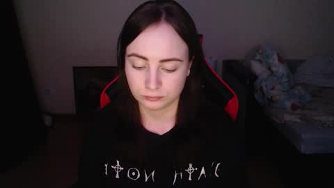 Laralianna online show from December 18, 2025, 11:00 pm