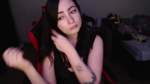 Laralianna online show from February 26, 2026, 9:36 pm