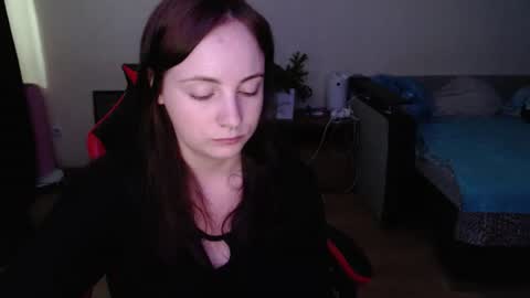 Snapshot of laralianna chatting on June 18, 2026, 9:36 am Laralianna online show from June 18, 2026, 9:36 am