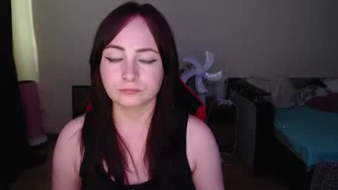 Snapshot of laralianna chatting on July 6, 2026, 1:52 pm Laralianna online show from July 6, 2026, 1:52 pm